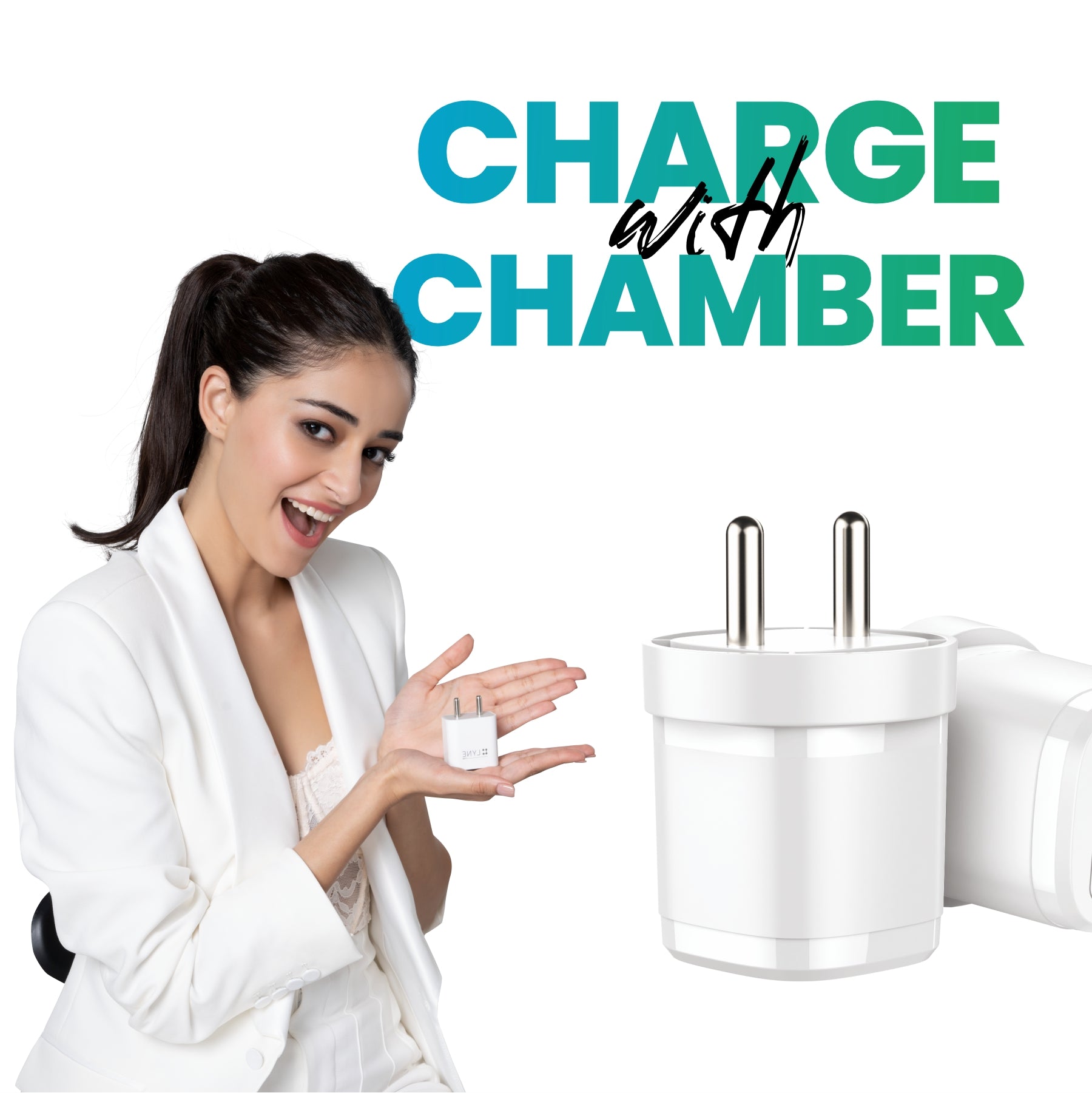 LYNE Chamber 17 Mobile Chargers
